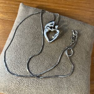 Sterling Silver Necklace Mother Child Heart Italy 925. 18 “. 8.42g